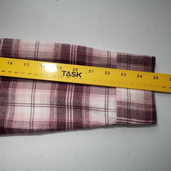 Tilley Ladies Size Large Burgundy Plaid Button Front Shirt - Picture 9 of 10